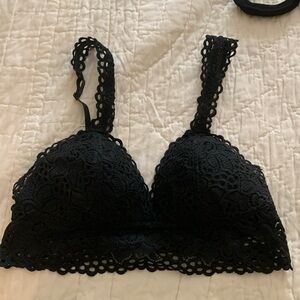 Aerie Black Lace Bralette Size Medium
